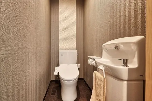Deluxe Villa (for 8 Guests)