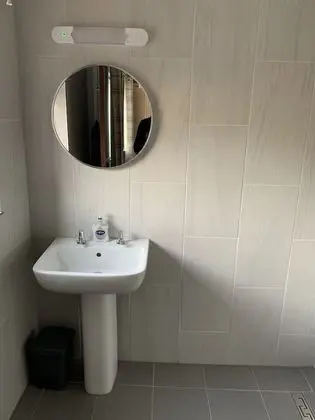 İki Ayrı Yataklı Oda, Banyolu/Duşlu