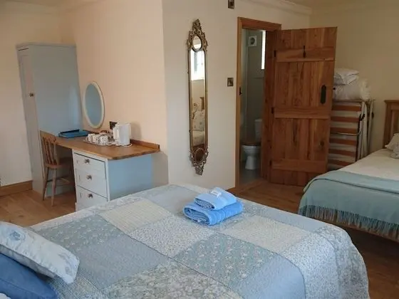 Süit, Banyolu/Duşlu (4 Persons)