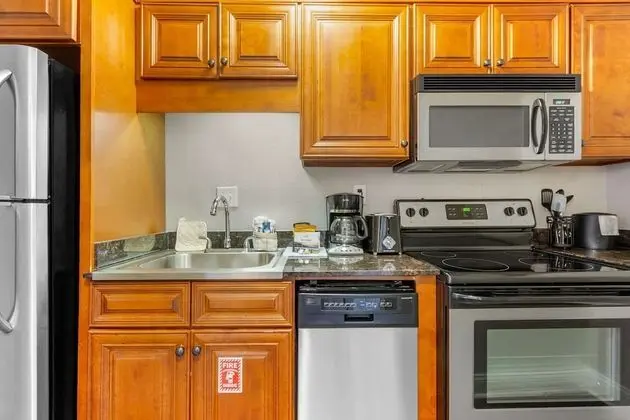Süit, Sigara İçilmez (2 Double Beds)