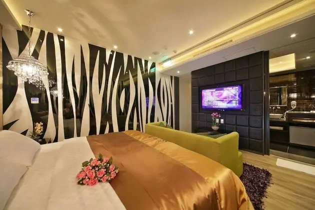 Deluxe Tek Büyük Yataklı Oda