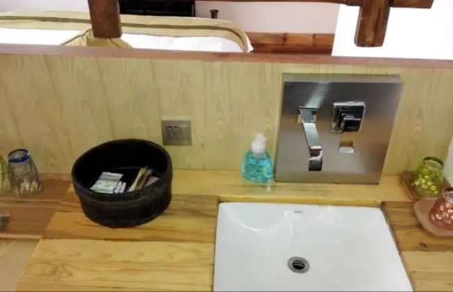 Classic Tek Büyük Yataklı Oda