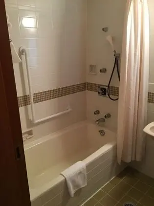 Deluxe Üç Kişilik Oda, Sigara İçilmez