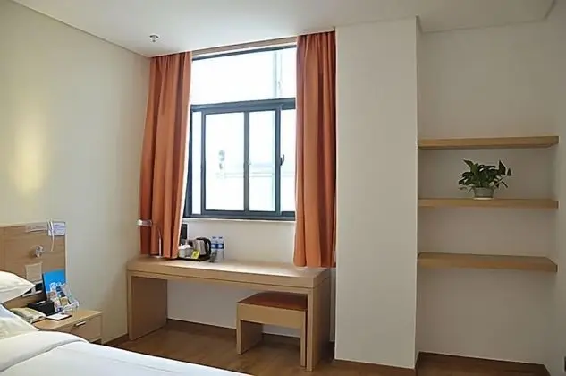 Superior Tek Büyük Yataklı Oda