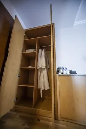 Dört Kişilik Oda