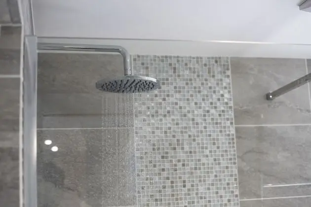Luxury Ev, Banyolu/Duşlu (Chyreen)