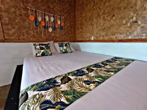 Traditional Tek Büyük Yataklı Oda