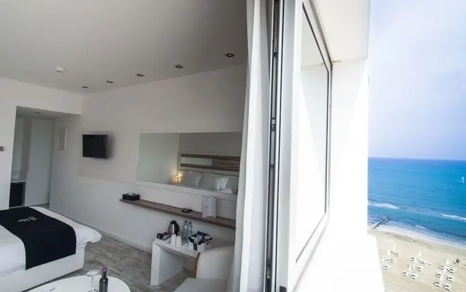 Standard Tek Büyük Yataklı Oda (Inland View, No Balcony)