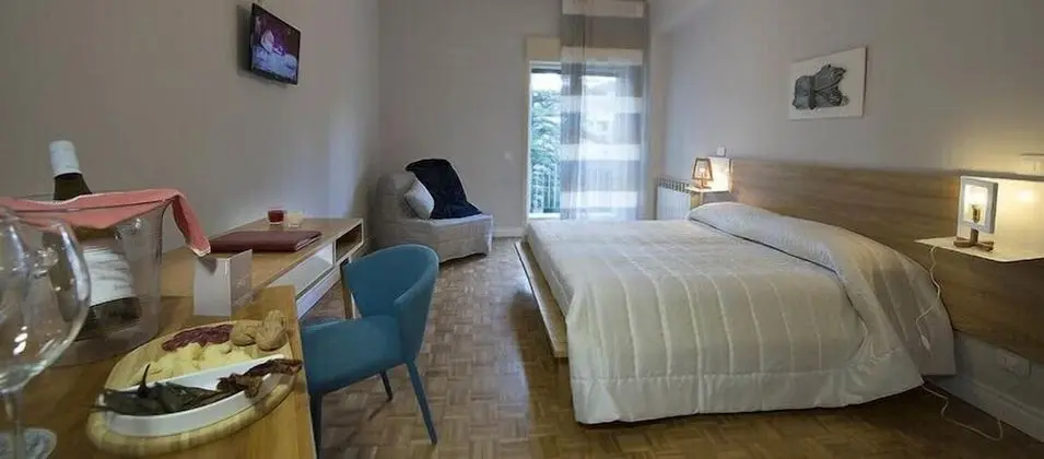 Junior Süit, Balkon