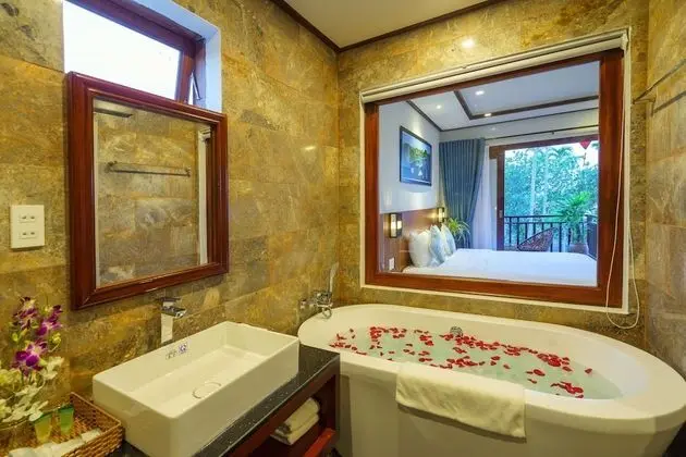 Family Oda, 2 Yatak Odası, Sigara İçilmez, Havuz Manzaralı