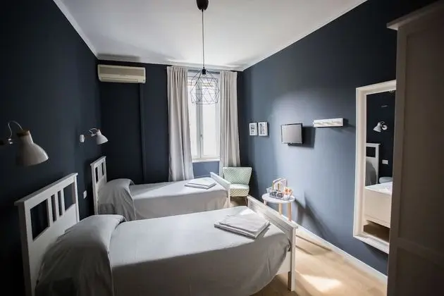 Basic İki Ayrı Yataklı Oda, Ortak Banyo