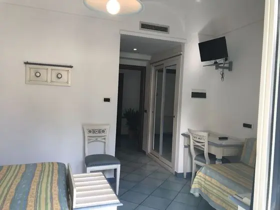 Superior Tek Büyük Yataklı Oda