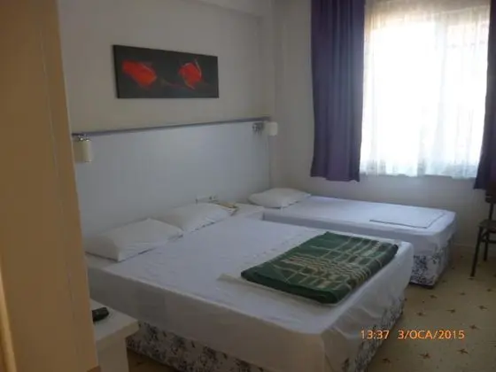 Triple, Kısmi Deniz Manzaralı