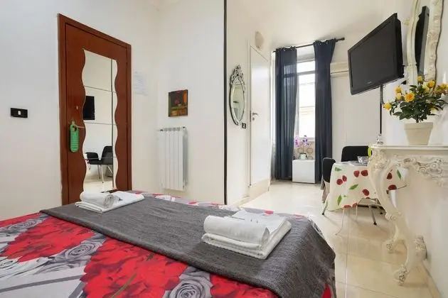 Tek Büyük Yataklı Oda