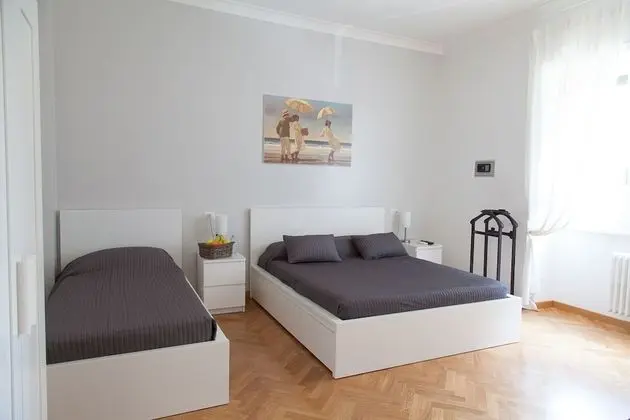 Üç Kişilik Oda, Banyolu/Duşlu