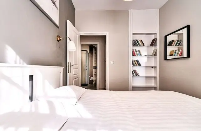 Basic Apartment, Kitchen, Garden View