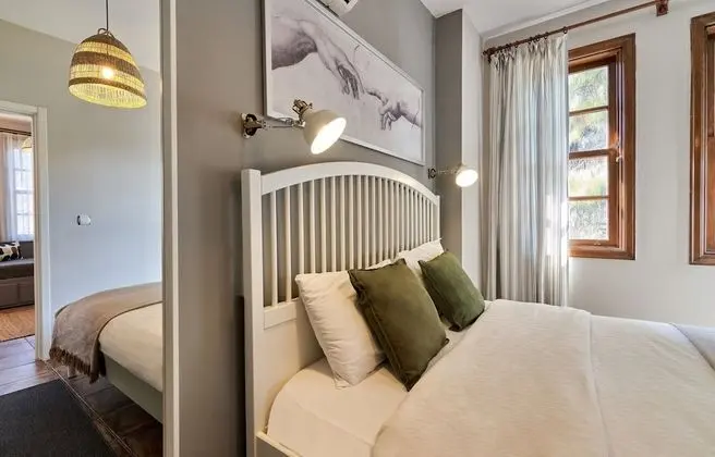 Exclusive Apartment, 1 Bedroom, Kitchen, Garden View