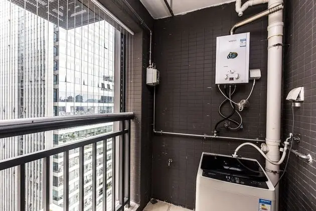 Business Tek Büyük Yataklı Oda