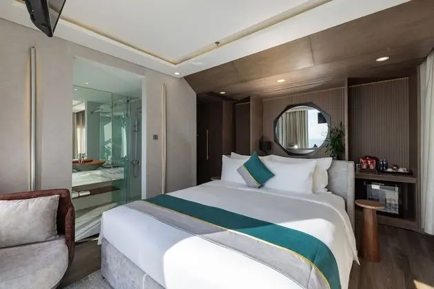 Family Two Bedroom Suite Ocean View