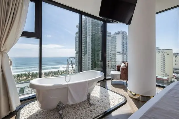 Family Two Bedroom Suite Ocean View