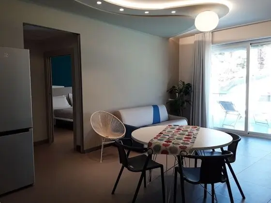 Deluxe Apart Daire, Havuz Manzaralı