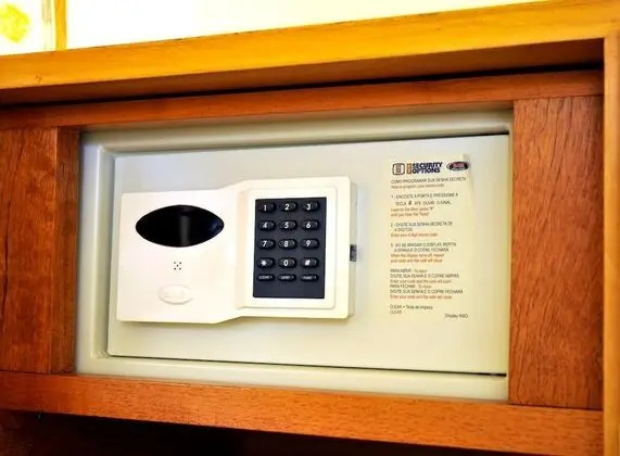 Deluxe Oda, Birden Çok Yatak, Sigara İçilmez