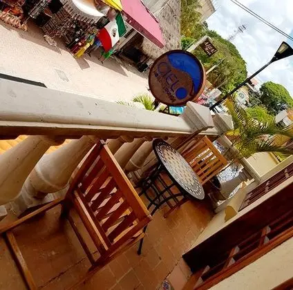 Family Oda, Balkon