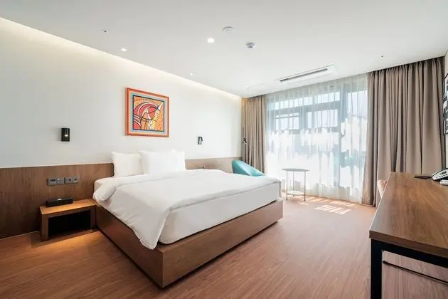 Superior Terrace King (Pet Friendly)