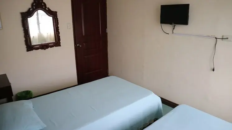 Basic Tek Büyük Yataklı Oda, Ortak Banyo (Galaxy 1)