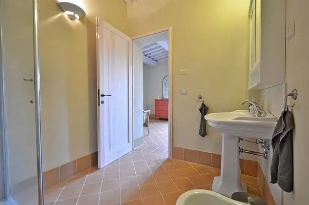 Ev, 2 Yatak Odası, Balkon