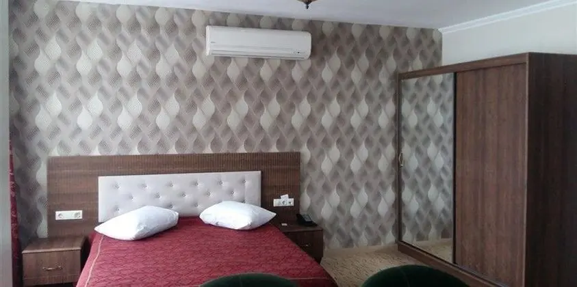Deluxe Junior Suite