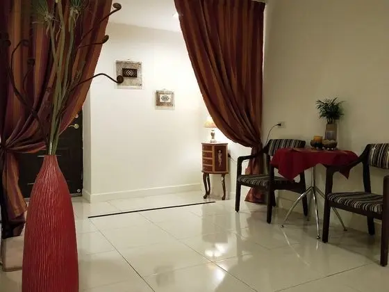 Gallery Dört Kişilik Oda, 2 Büyük (Queen) Boy Yatak, Veranda, Bahçe Manzaralı