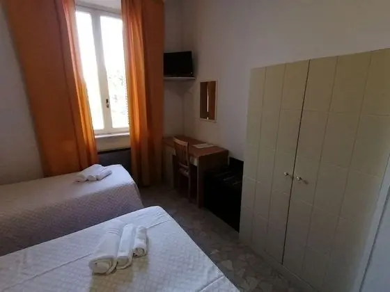 Standard Üç Kişilik Oda, Park Manzaralı