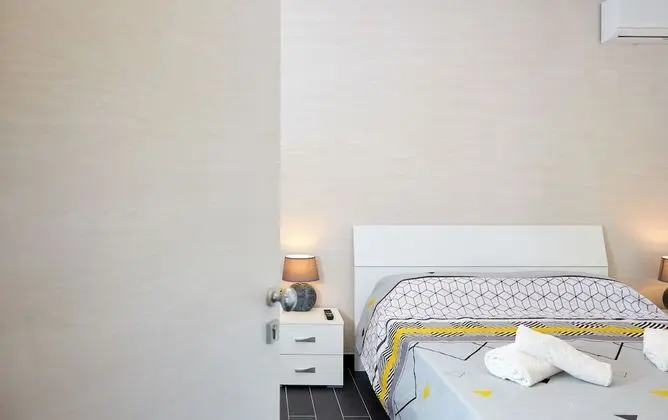 Design Tek Büyük Yataklı Oda