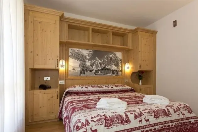 Tek Büyük veya İki Ayrı Yataklı Oda