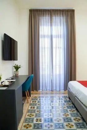 Design Tek Büyük veya İki Ayrı Yataklı Oda, Ek Bina