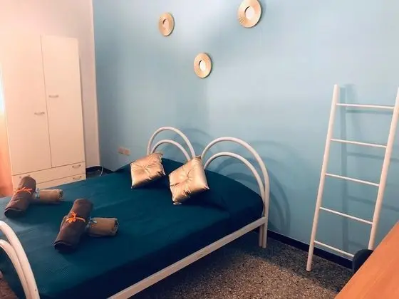 Deluxe Tek Büyük Yataklı Oda (2 Adults)