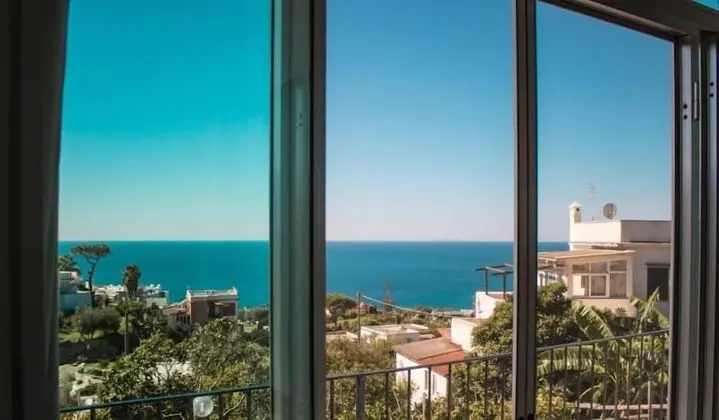 Superior Tek Büyük Yataklı Oda, Balkon, Deniz Manzaralı