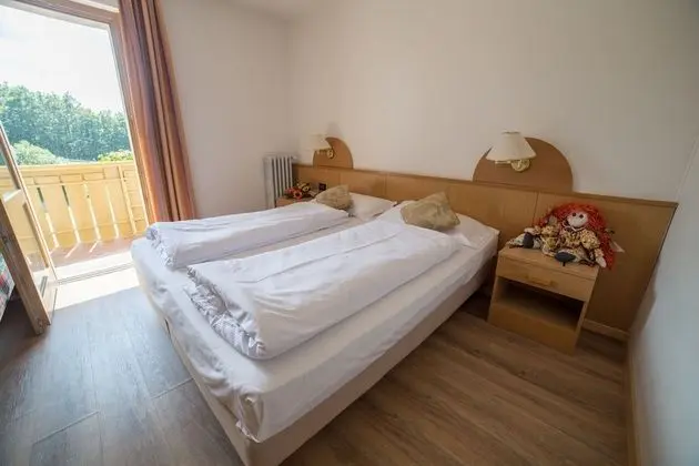Tek Büyük veya İki Ayrı Yataklı Oda