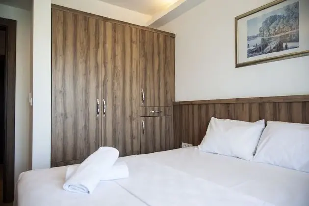 Standard Suite Custom Oda