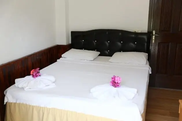 Standart Oda, Bahçe Manzaralı