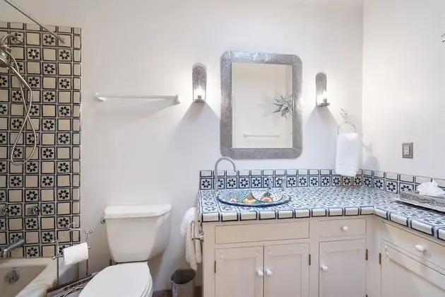 Ev (Cinco Chimineas - Indoor Pool, Walk t)