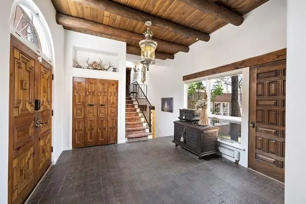 Ev (Cinco Chimineas - Indoor Pool, Walk t)