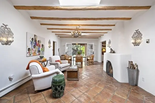 Ev (Cinco Chimineas - Indoor Pool, Walk t)