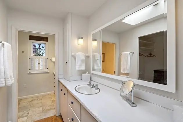 Ev (Cinco Chimineas - Indoor Pool, Walk t)