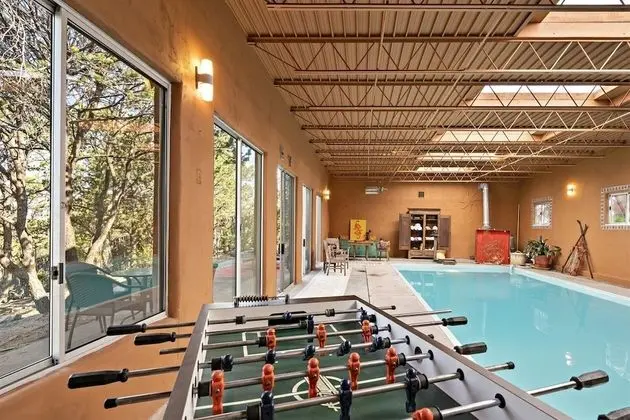 Ev (Cinco Chimineas - Indoor Pool, Walk t)