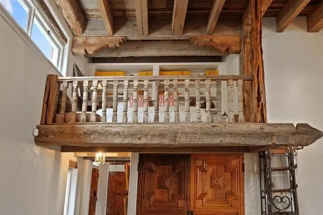Ev (Cinco Chimineas - Indoor Pool, Walk t)
