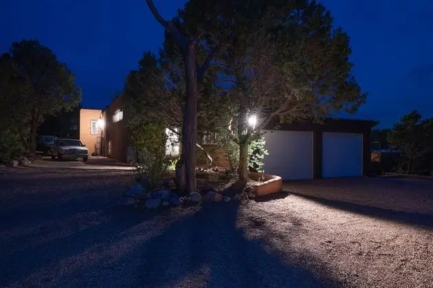 Ev (Cinco Chimineas - Indoor Pool, Walk t)