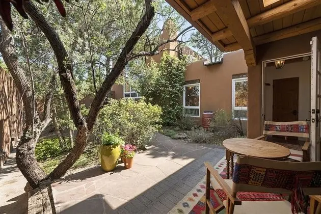 Ev (Cinco Chimineas - Indoor Pool, Walk t)