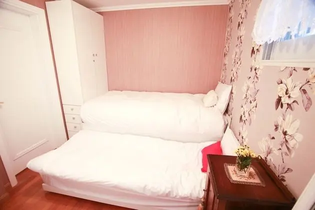İki Ayrı Yataklı Oda, Ortak Banyo (Foreigners Only)